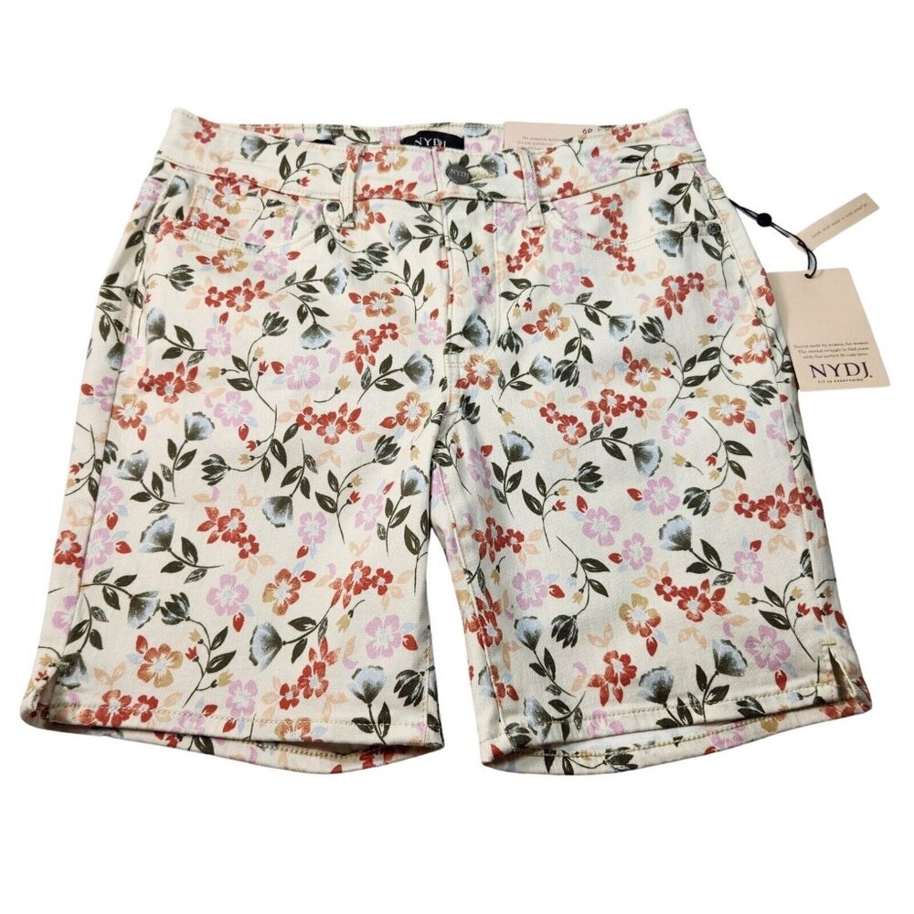 NYDJ Women’s Shorts Size 6P Ella Side Seam Slits Secret Garden  Floral Stretch
